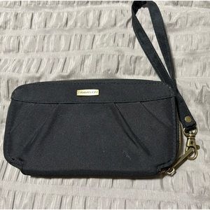 TRAVELON wristlet/ wallet .. NEW